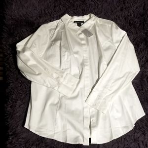 Lane Bryant, No-Peek Button-Front Boyfriend Shirt, White. Size 18/20. NWT.